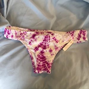 Victoria’s Secret itsy bottom